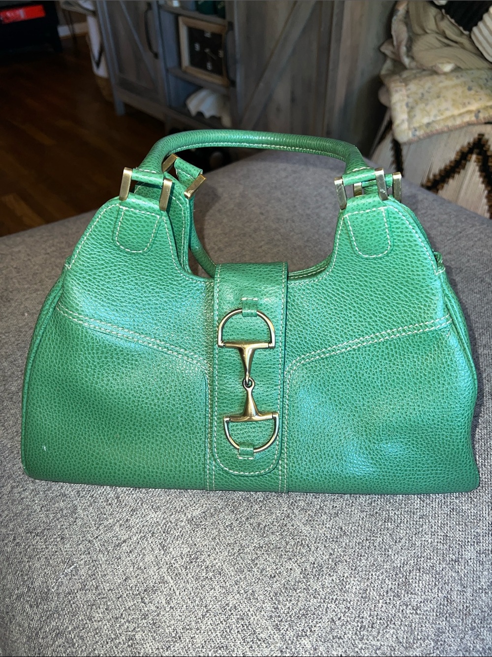 J. McLaughlin Green Leather Shoulder Bag with Gold-Tone Hardware GUC